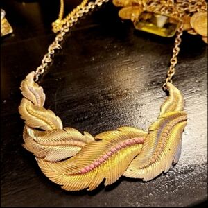Vintage Overlapping Leaf Bead Embellished Runway Style Gold Necklace